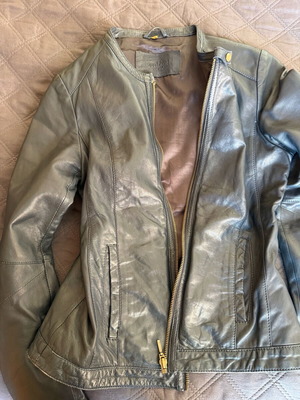 Conbipel leather jacket like new, black and gray