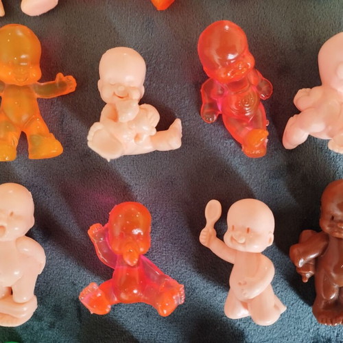 Gemellini baby figures used, pack of 46 with rare figurines