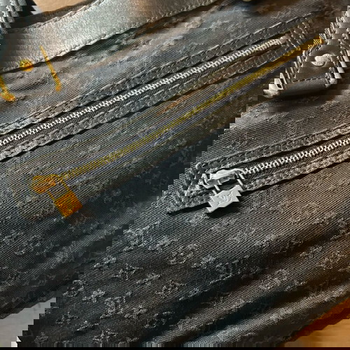 Authentic Louis Vuitton Tote Bag (final price!!)