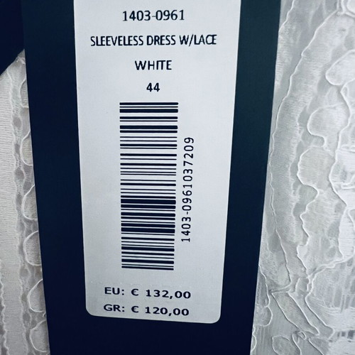 Axel dress new, size 44, black and white