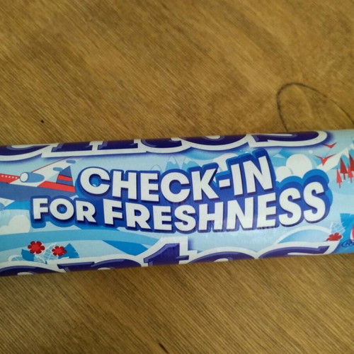 Mentos box like new with 6 packs