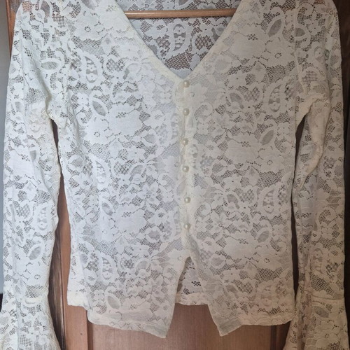 Lace blouse ecru like new, size S