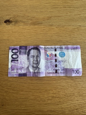 Philippines 100 Sandaang Piso currency note like new