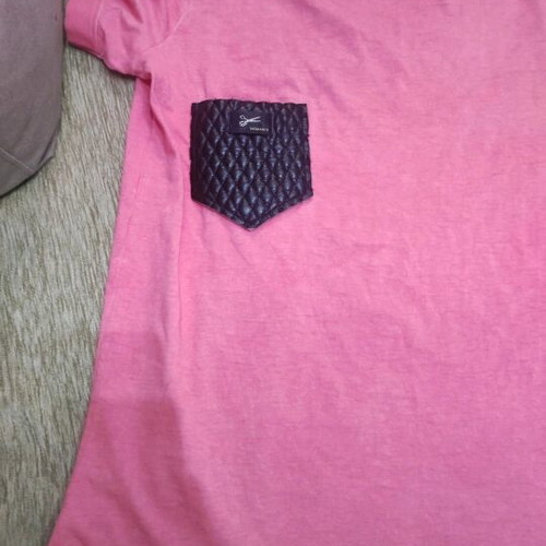 Vagrancy T-Shirt like new, set of 2, size M, beige and pink