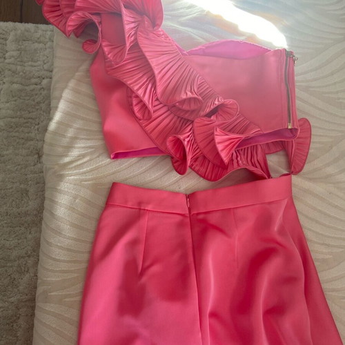 Summer cocktail set skirt with top like new, pink