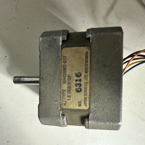 Step motor 6 wires like new from MARTIN robocolor pro 400