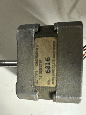 Step motor 6 wires like new from MARTIN robocolor pro 400