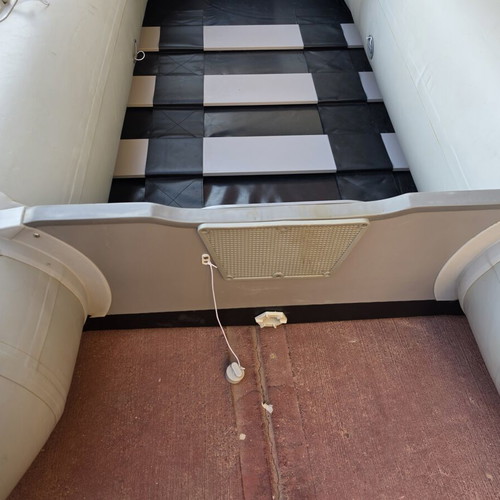Tender Neptune 2.70 Inflatable Boat for 3 People like new