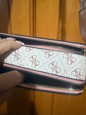 Crossbody bag like new, white pink
