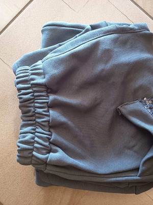 Mya gray pants with sequin pocket, new, one size