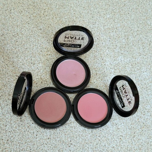 Elixir Pro Matte Blusher set of 3 like new, shades Uranus Mercury Saturn
