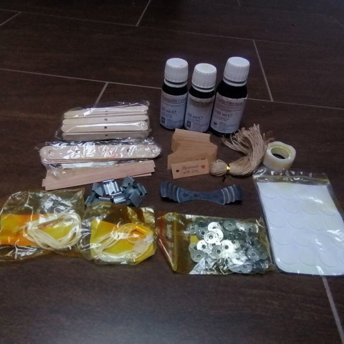Candle making materials like new, including scents and molds