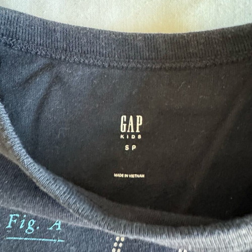 GAP long-sleeve shirt used, size 122 cm, black