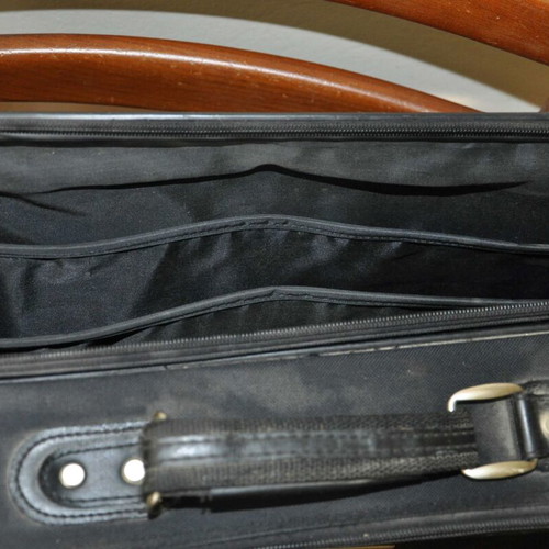 Diplomat laptop bag like new, black with multiple compartments