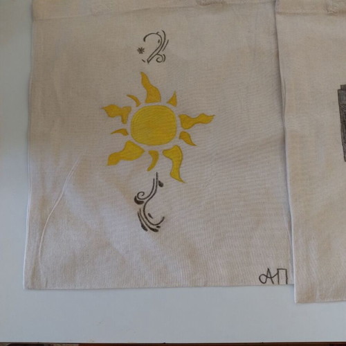 Hand-painted fabric shoulder bags new, two sizes