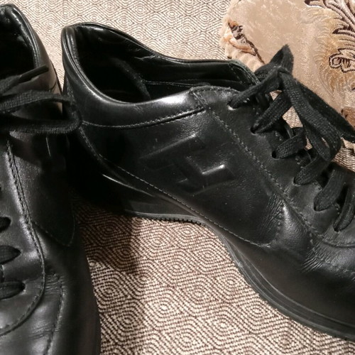 Hogan men's black shoes like new, size 40