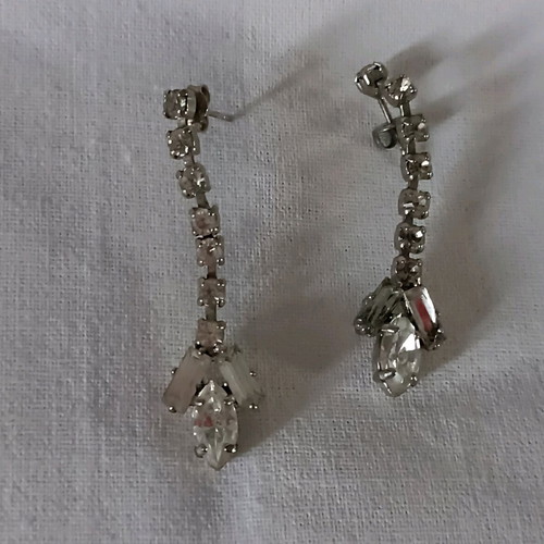 Vintage earrings used, dangling with rhinestones silver