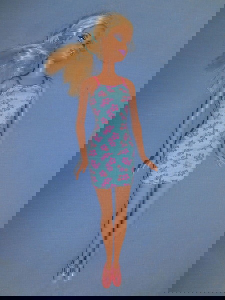 BARBIE FASHIONISTAS #45
