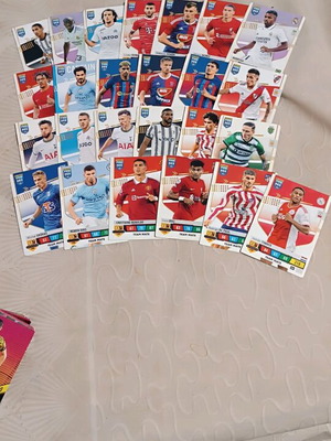 Football cards like new