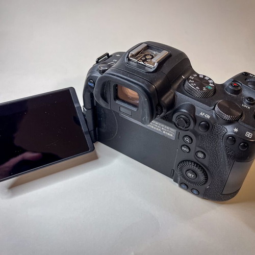 Canon EOS R6 Body like new, full frame camera