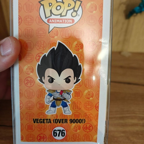 Funko Pop! Animation Dragon Ball Z Vegeta (Over 9000!) #676 Special Edition like new