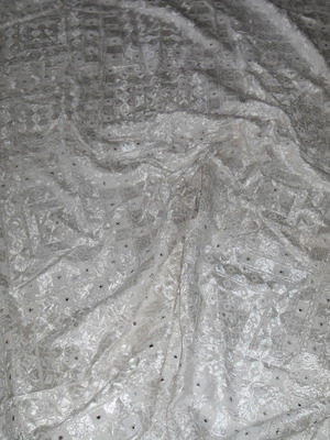Silk couvre lit with mirrors