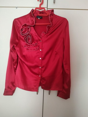 Satin shirt red S like new with design and strass buttons