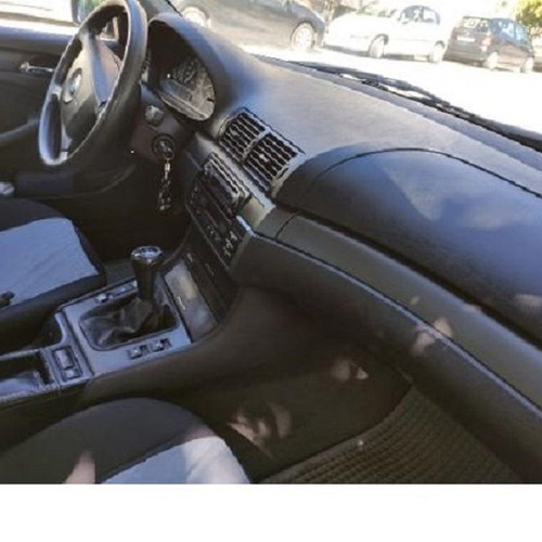 BMW 318i 2003 sedan used with many extras