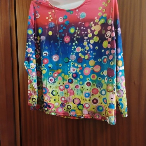 Long-sleeve blouse 4XL like new, colorful