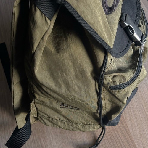 Camel Active backpack like new in oil/khaki with black details