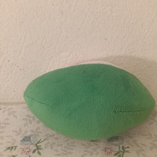 Plush pet toy set with squeaker mechanism, like new, 5 pieces