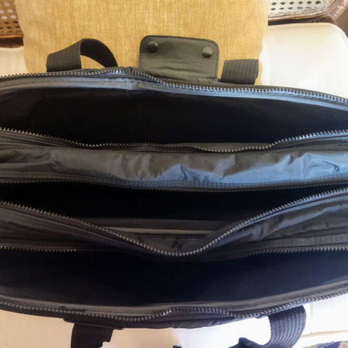 Large Sac Voyage bags FILA and G used, set of 2 pieces