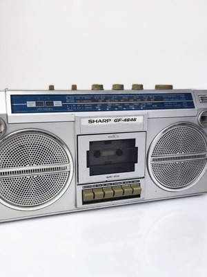 Sharp GF-4646 boombox used, vintage 80s