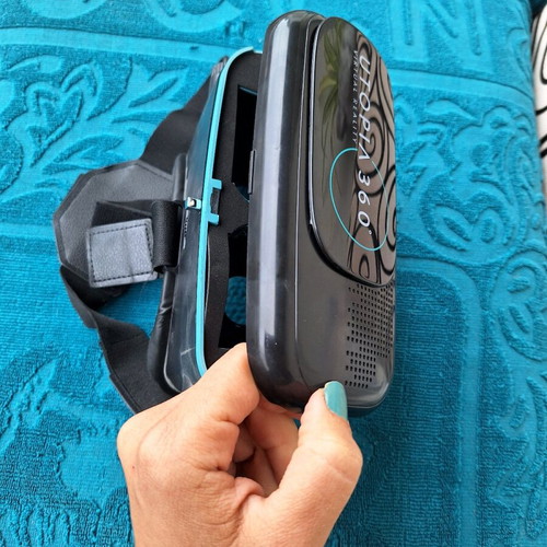 Utopia 360 VR headset used virtual reality accessory