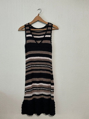 Karen Millen knitted beach dress, size M, cotton and acrylic