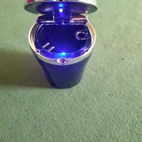 Car ashtray illuminated new with detachable parts