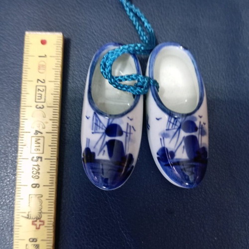 Pair of tiny vintage Delft blue porcelain clogs like new