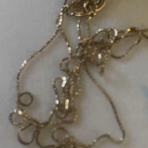 585 gold chain and cross pendant