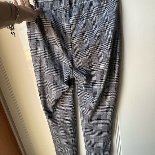 Checked women's pants used, size M/L, grey and white