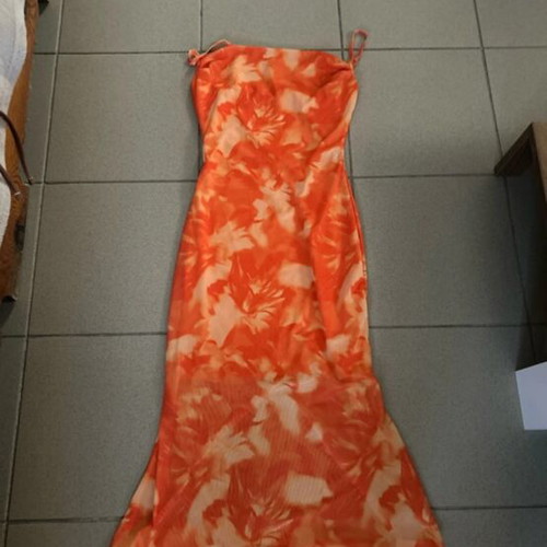 Shein dress like new, orange, size S