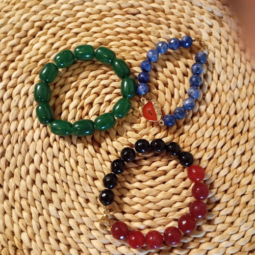 Bracelets set of 4 with natural stones, new, multicolor