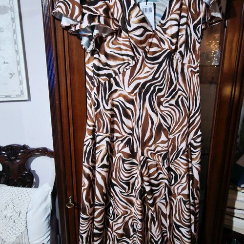 Mat Fashion animal print dress new, size S/M