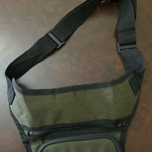 Orami khaki thigh bag new with 5 compartments