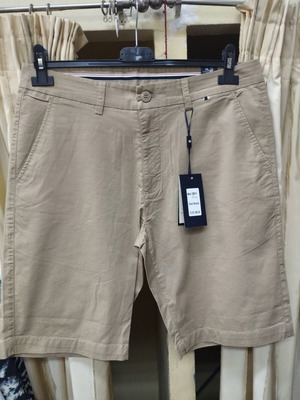 Men's Beige Bermuda H090 new, 98% cotton 2% elastane