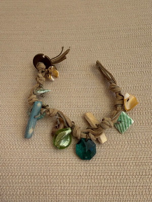Green leather bracelet like new