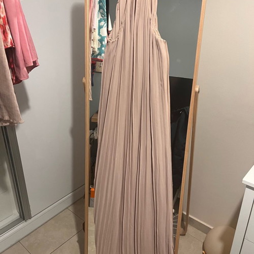 Pleated long summer dress used, size small, beige