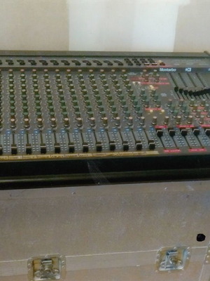 Ηχου Κονσόλα Montarbo Model 916E σαν καινούργιο