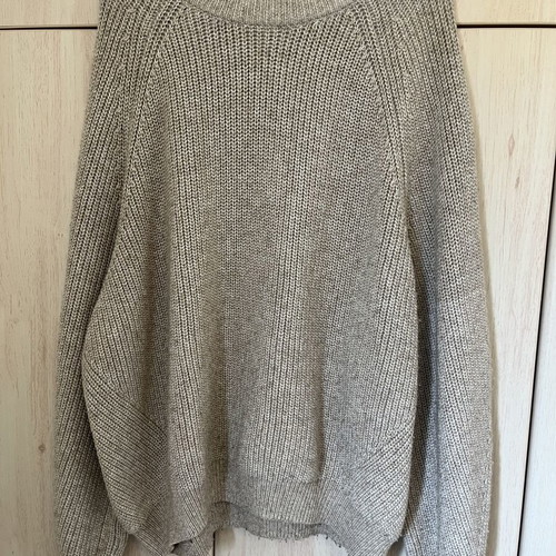 H&M Beige Knit Sweater Slightly Worn Size L