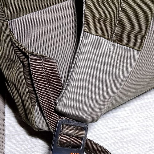 Backbag Nava Design khaki backpack with 3 compartments like new