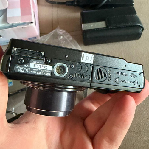 Sony W290 and Samsung ST1000 camera set, working